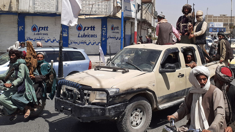 61166aee85f54055fe3d28b7