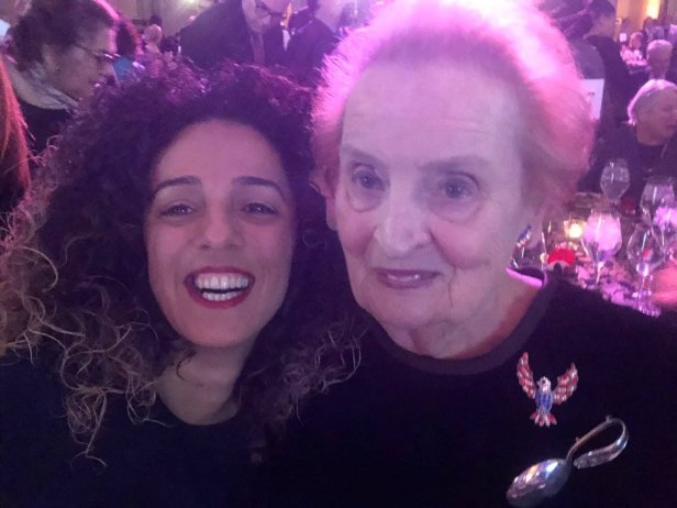 Dt6_eFhX4AAHN8l.jpg_large