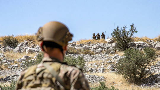 64c0001020302743d07732e8